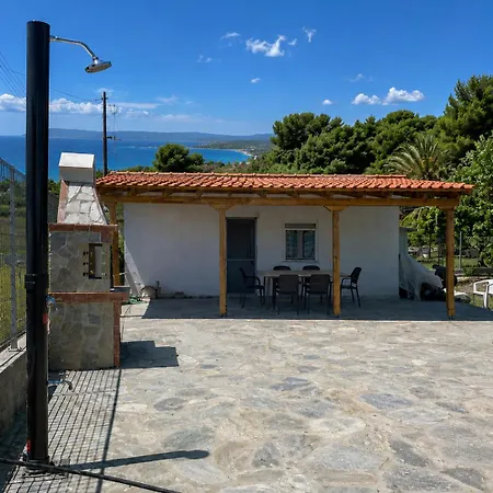 Seaside Avgi *